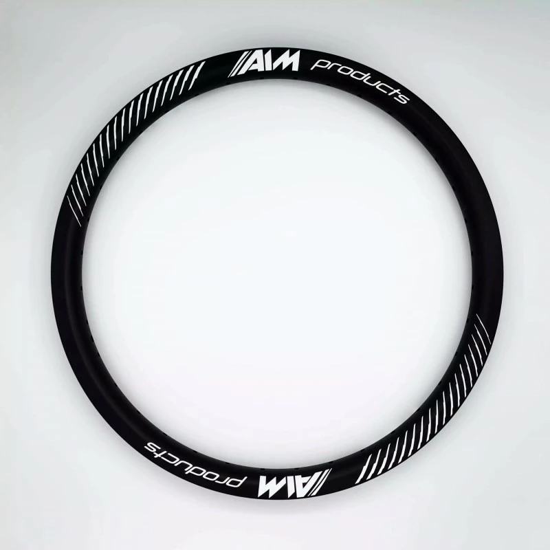 2 JANTES CARBONE AIM 20 POUCES 1 2 JANTES CARBONE AIM 20 POUCES