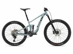 LIV Intrigue LT / 1 / 2023