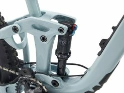 LIV Intrigue LT / 1 / 2023 -VTT Sales Shop image 631