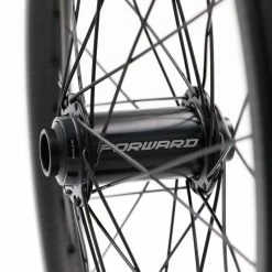 PAIRE DE ROUES FORWARD JOYRIDE V2 CARBONE - PRO 36H - DISC - 20MM -VTT Sales Shop paire de roues forward joyride v2 carbone pro 36h disc 20mm 4