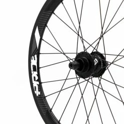 PAIRE DE ROUES PRIDE GRAVITY EXP AERO UD GLOSS - MOYEUX BLACK -VTT Sales Shop paire de roues pride gravity exp aero ud gloss moyeux black 4