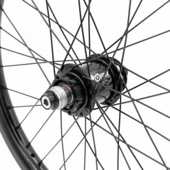 ROUES ONYX ULTRA SS DISC - PRIDE GRAVITY AERO MATT - BLACK -VTT Sales Shop roues onyx ultra ss disc pride gravity aero matt black 4